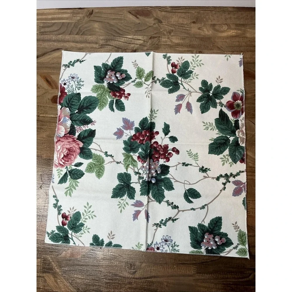 Vintage Style Rose Floral Cloth Napkins Set of 4 Cottagecore Table Linens